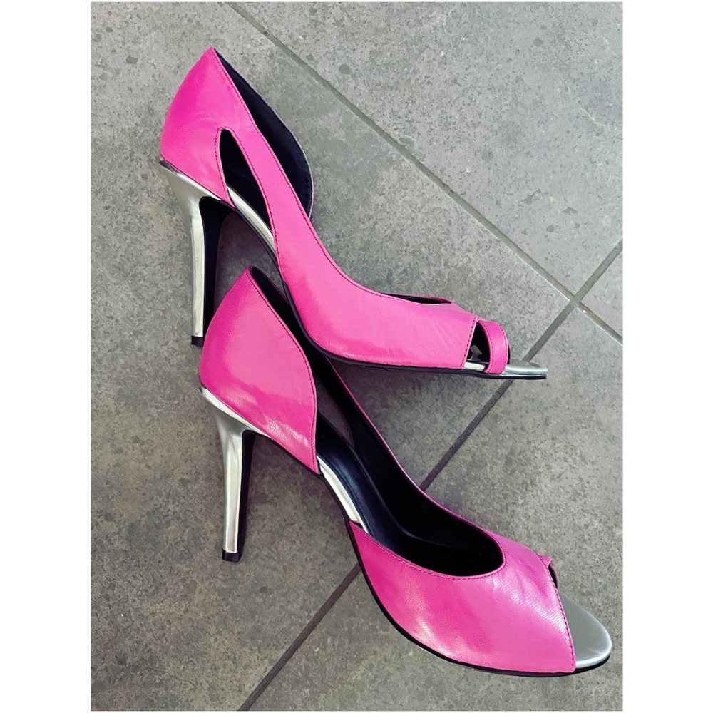 Vintage heels! - Picture 2 of 4